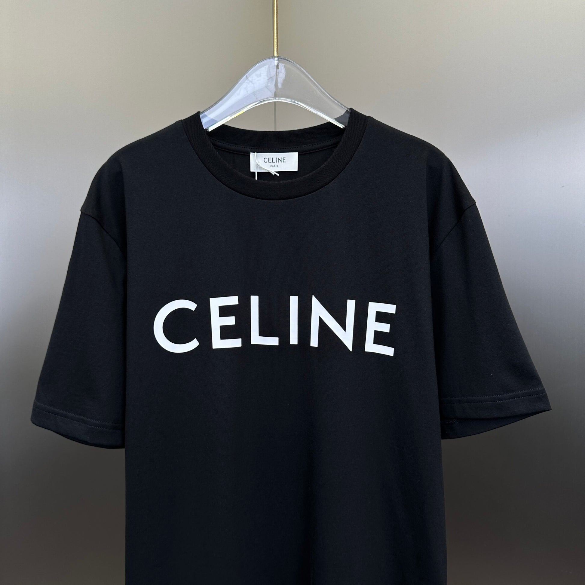 Celine T Cămașă Exclusive - prezentare produs