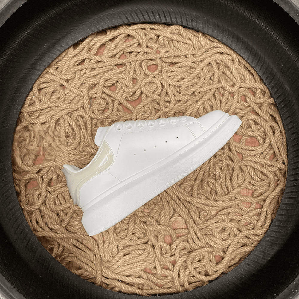 Alexander McQueen Alb Rubber - prezentare produs
