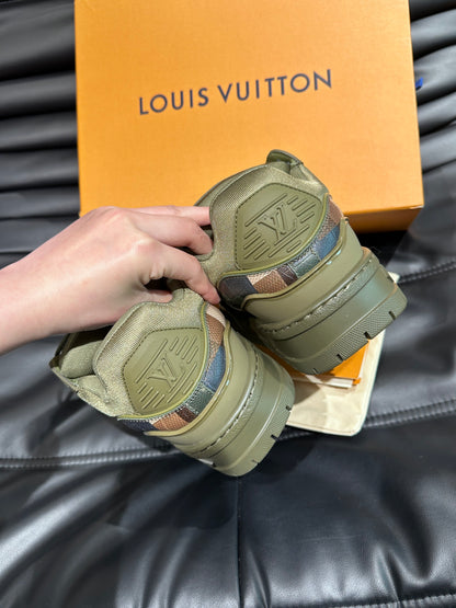 Louis Vuitton LV Trainers Maxi Army - prezentare produs