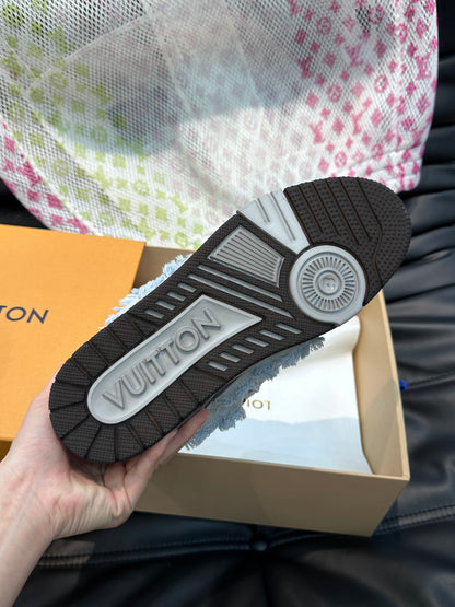 Louis Vuitton LV Skate Denim - prezentare produs