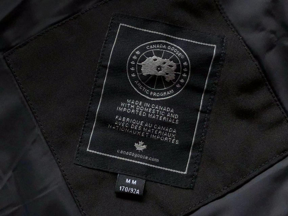 Canada Goose Down Geacă Mountain Geacă - prezentare produs