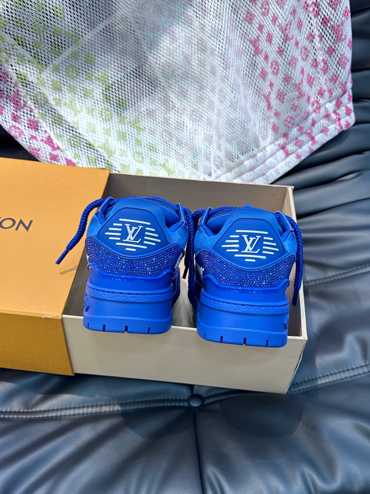 Louis Vuitton LV Trainers Maxi Albastru Stones - prezentare produs