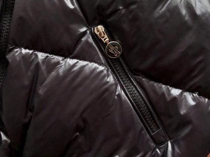 Moncler Monlcer Down Geacă Negru Matte - prezentare produs