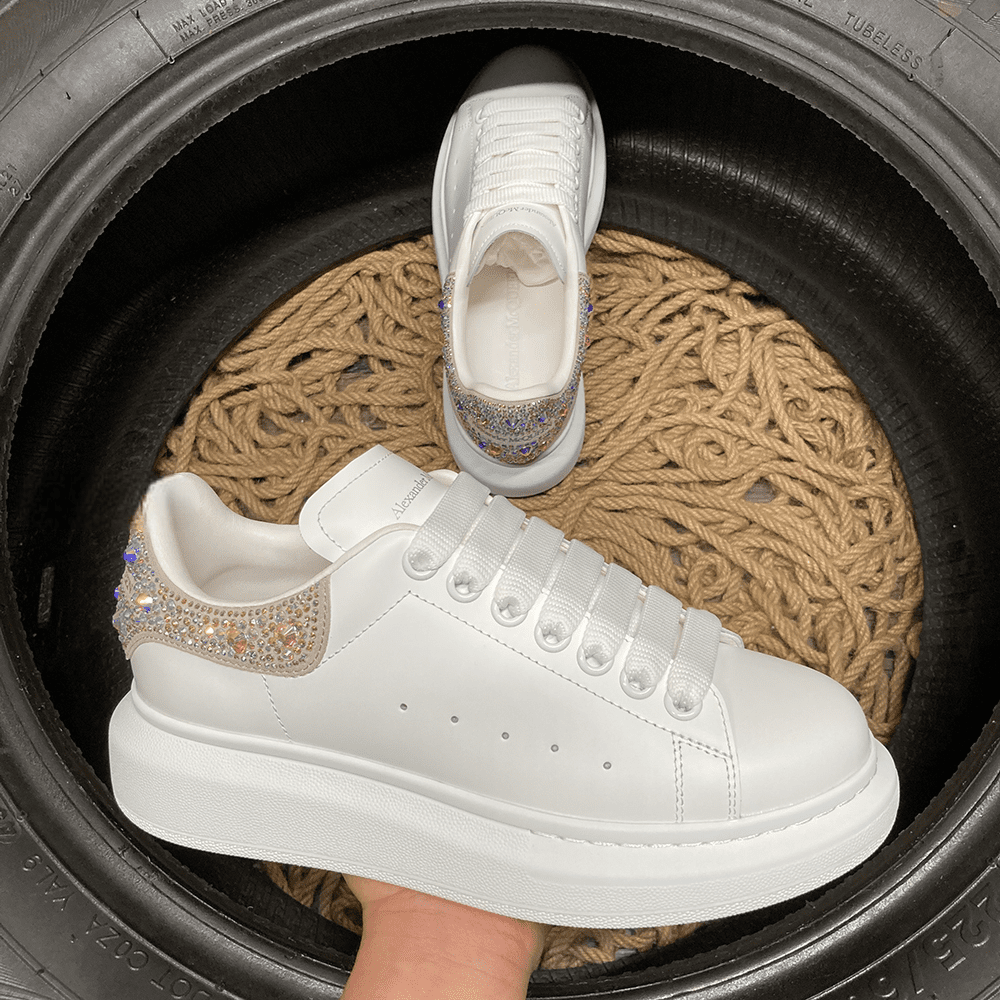 Alexander Mcqueen 50 - prezentare produs