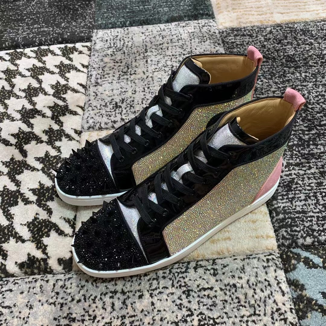 Christian Louboutin High Diamonds Spikes - prezentare produs