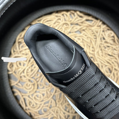 Alexander McQueen Negru Pattern - prezentare produs
