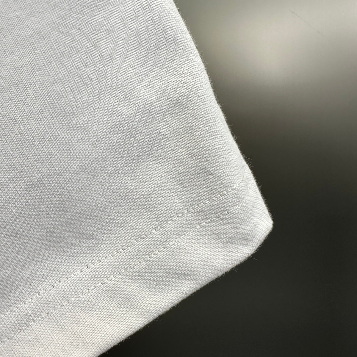 Balenciaga T Cămașă Exclusive - prezentare produs