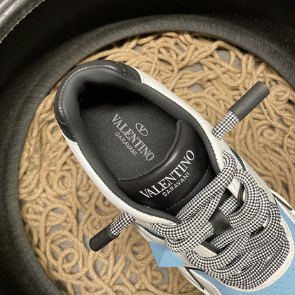 Valentino One Stud Alb Baby Albastru Pantofi sport - prezentare produs