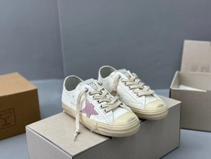 Golden Goose Deluxe G21 - prezentare produs