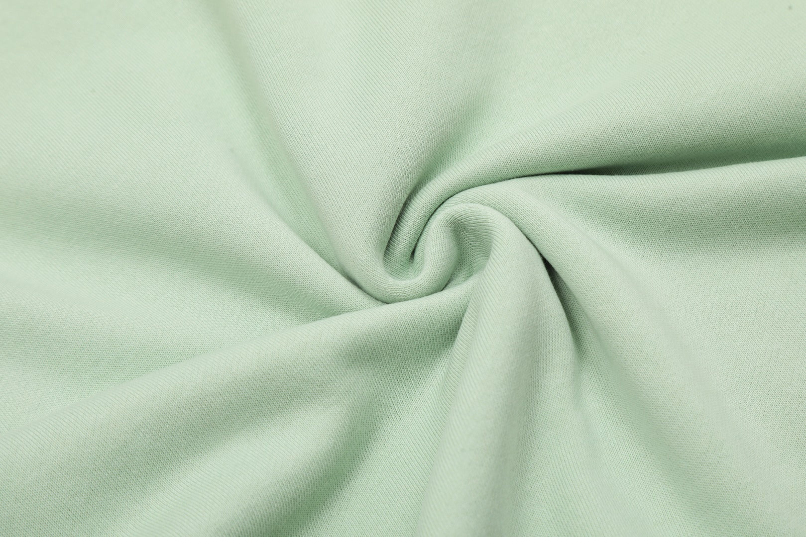 Ami Paris Pulover Verde - prezentare produs