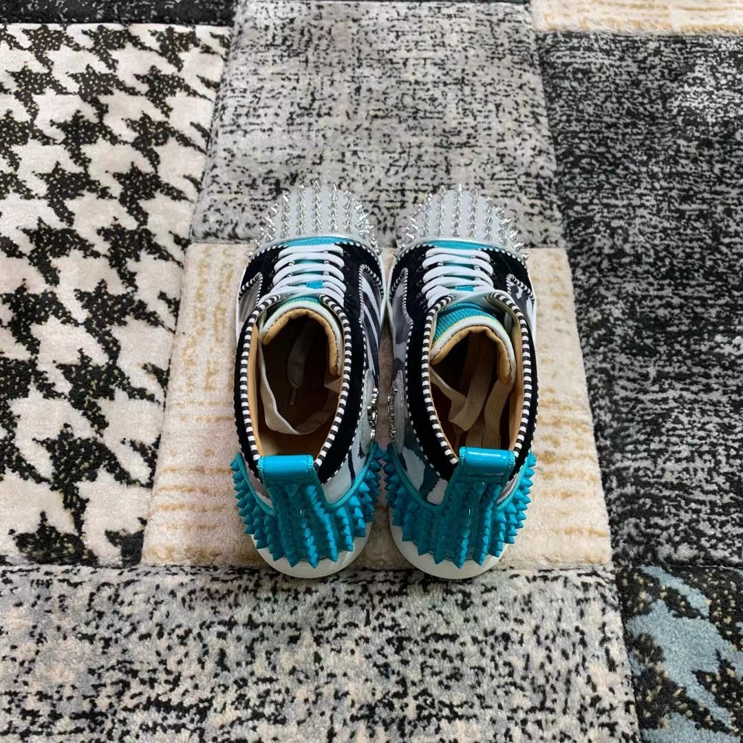 Christian Louboutin Negru Turquoise Spikes High - prezentare produs