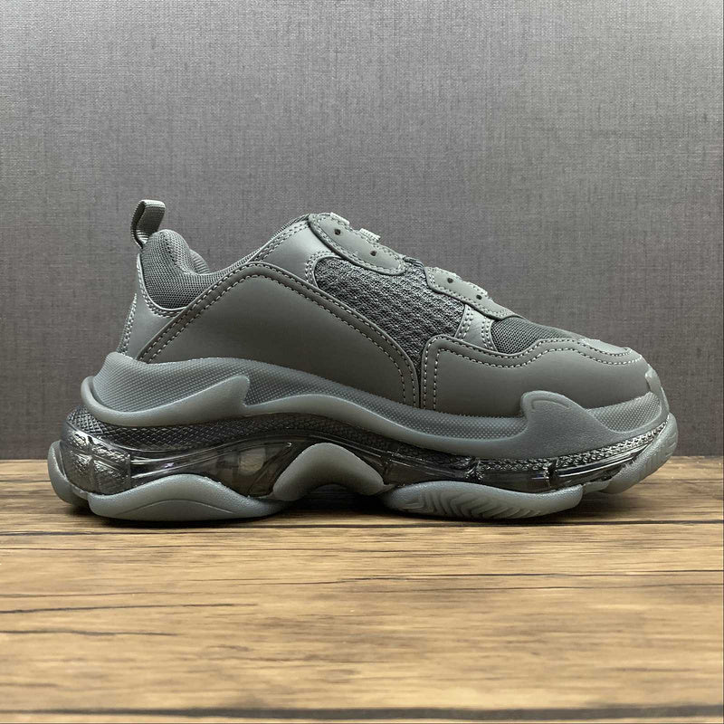 Balenciaga Triple S Gri Pantofi sport - prezentare produs