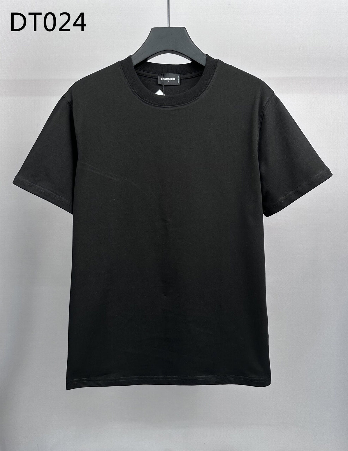 Dsquared2 T Cămașă Dt024 - prezentare produs