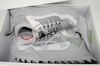 Off-White Odsy 1000 Gri - prezentare produs