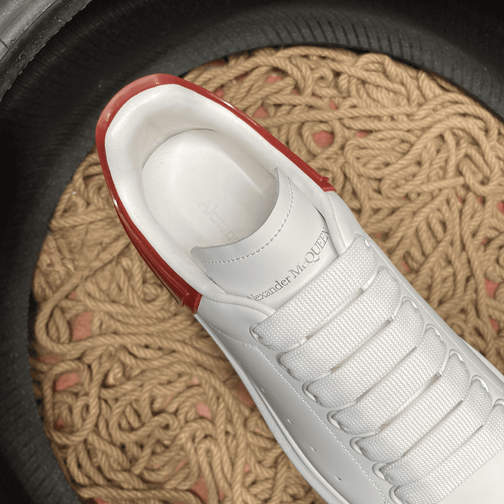 Alexander McQueen Roșu Rubber Pantofi sport - prezentare produs
