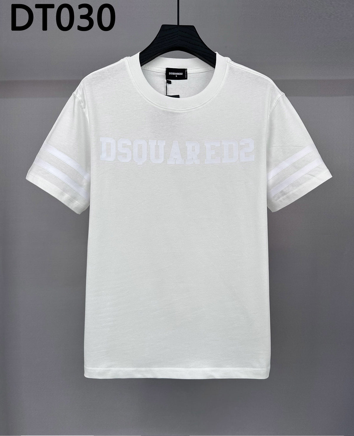 Dsquared2 T Cămașă Dt030 - prezentare produs