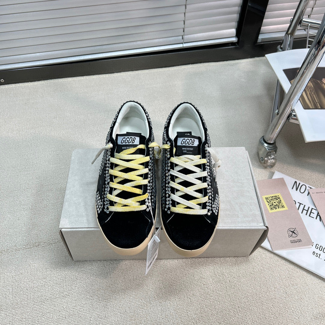 Golden Goose Deluxe G12 Pantofi sport - prezentare produs