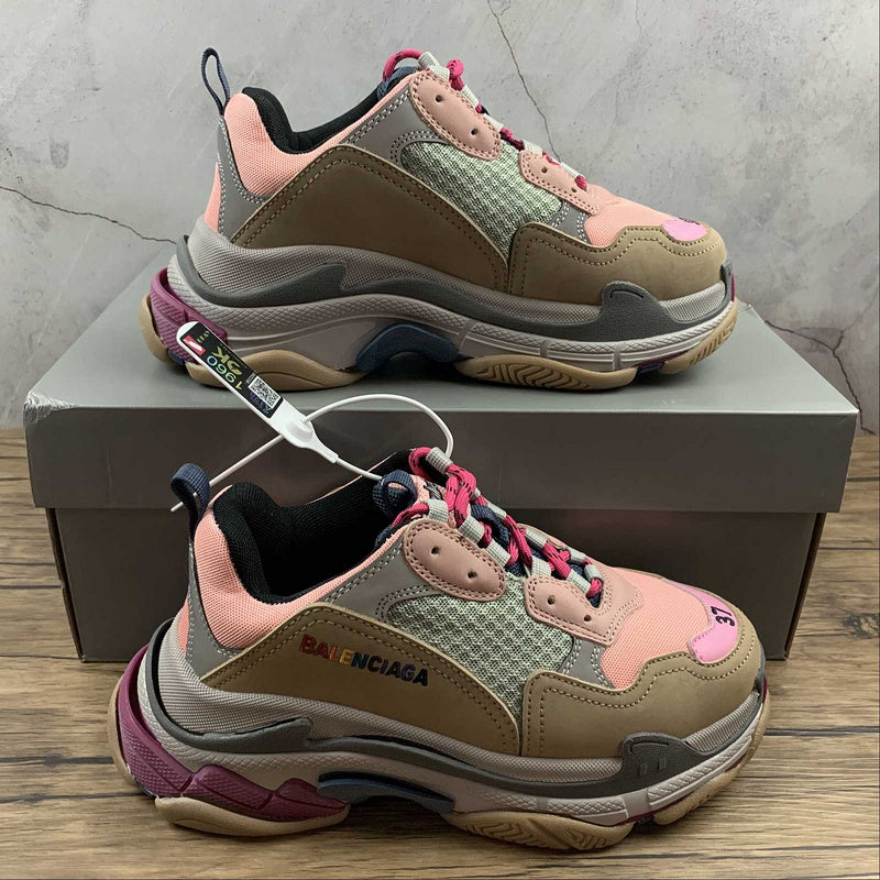 Balenciaga Triple S Kaki - prezentare produs