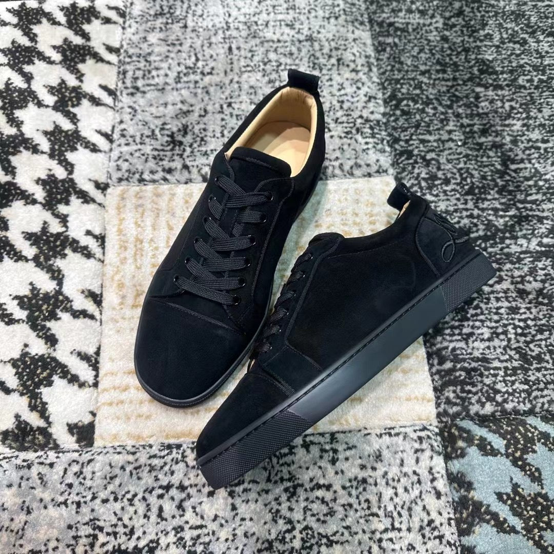 Christian Louboutin Negru Velvet Low - prezentare produs