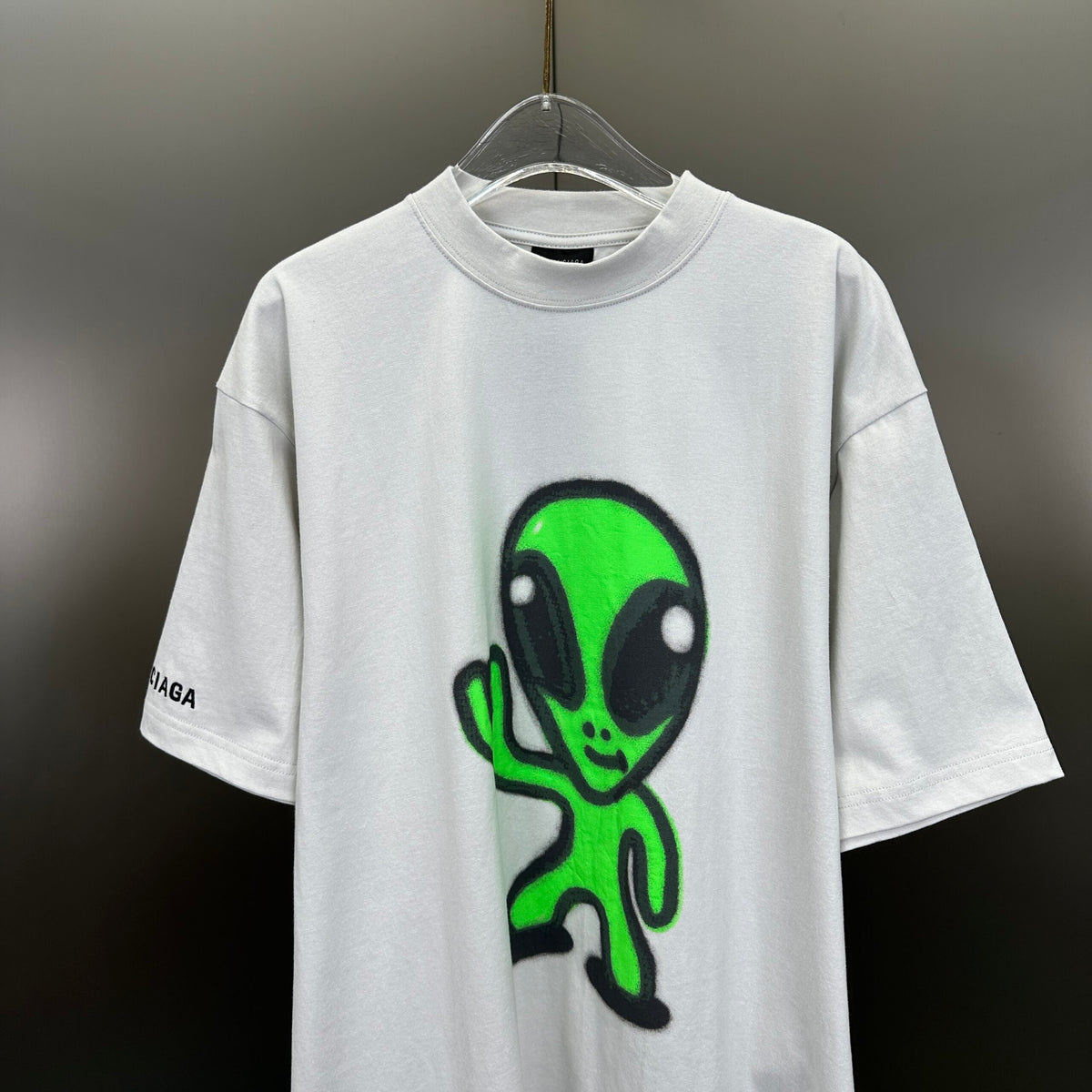 Balenciaga T Cămașă Exclusive - prezentare produs