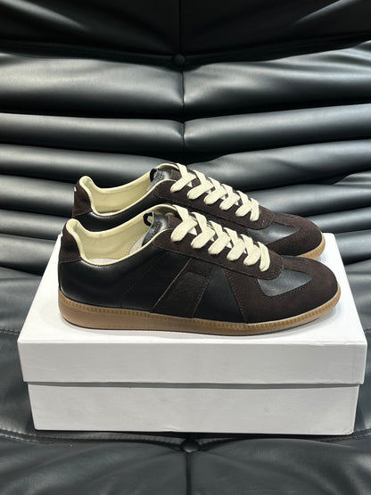 Maison Margiela Pantofi sport Închis Maro - prezentare produs