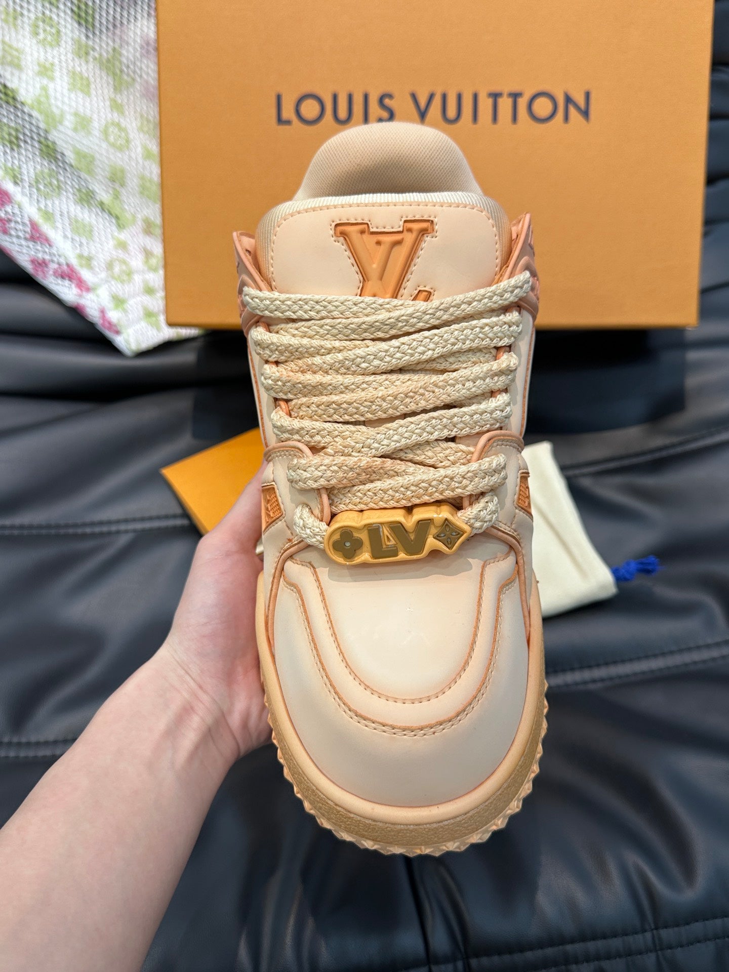 Louis Vuitton LV Pantofi sport Maxi Washed Portocaliu - prezentare produs