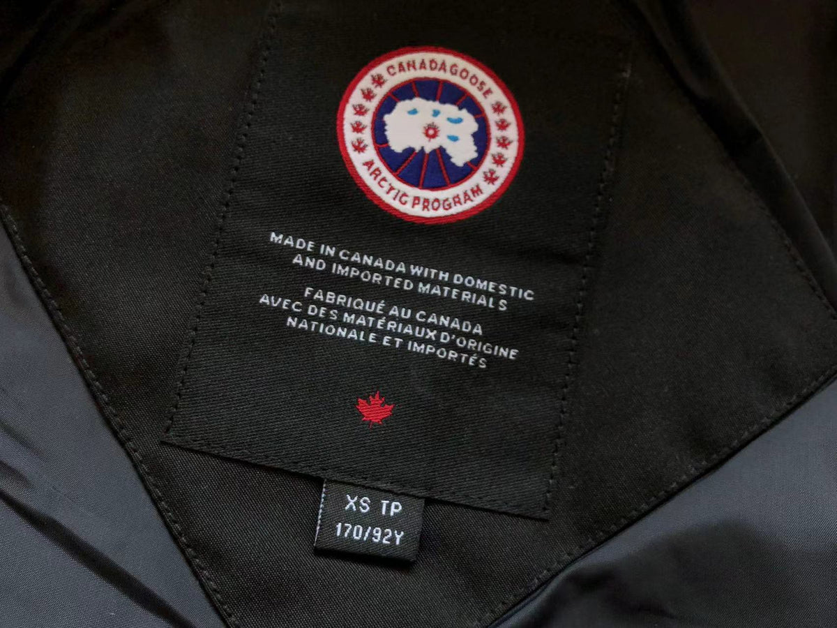 Canada Goose Geacă - prezentare produs