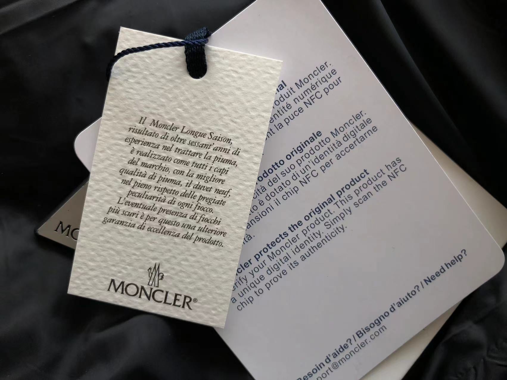 Moncler Geacă Puffer Women - prezentare produs