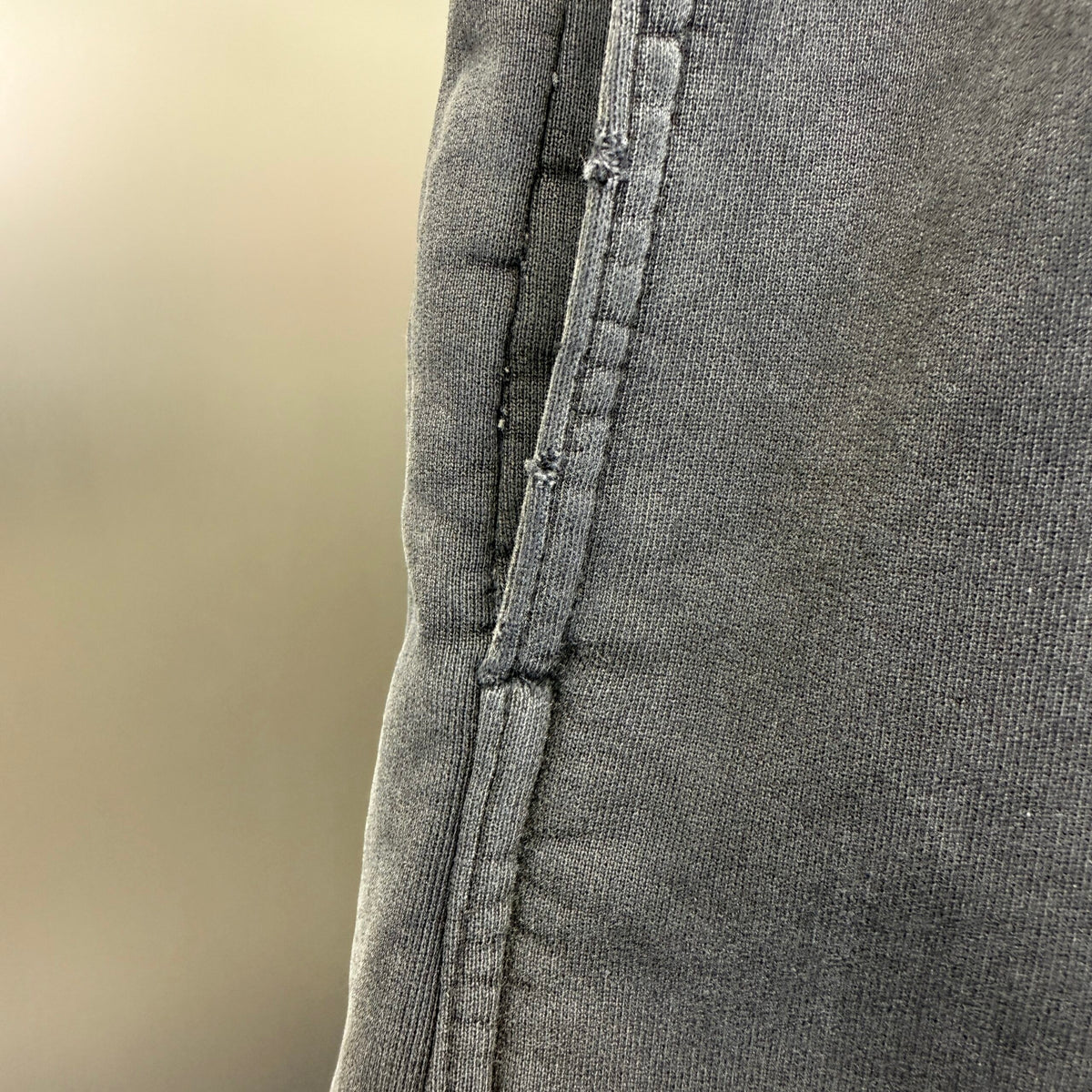 Balenciaga Short Exclusive Clothing - prezentare produs