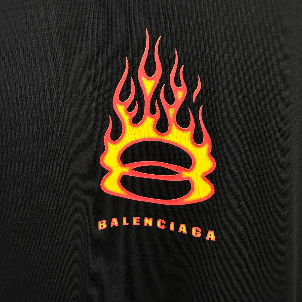 Balenciaga T Cămașă Exclusive - prezentare produs