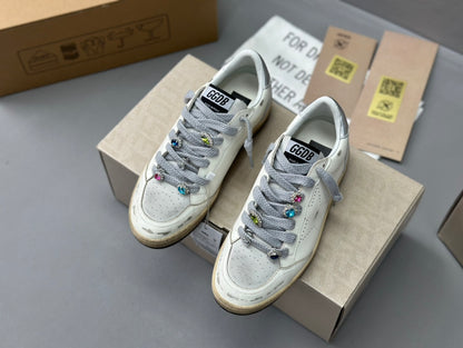 Golden Goose Deluxe G44 Pantofi sport - prezentare produs