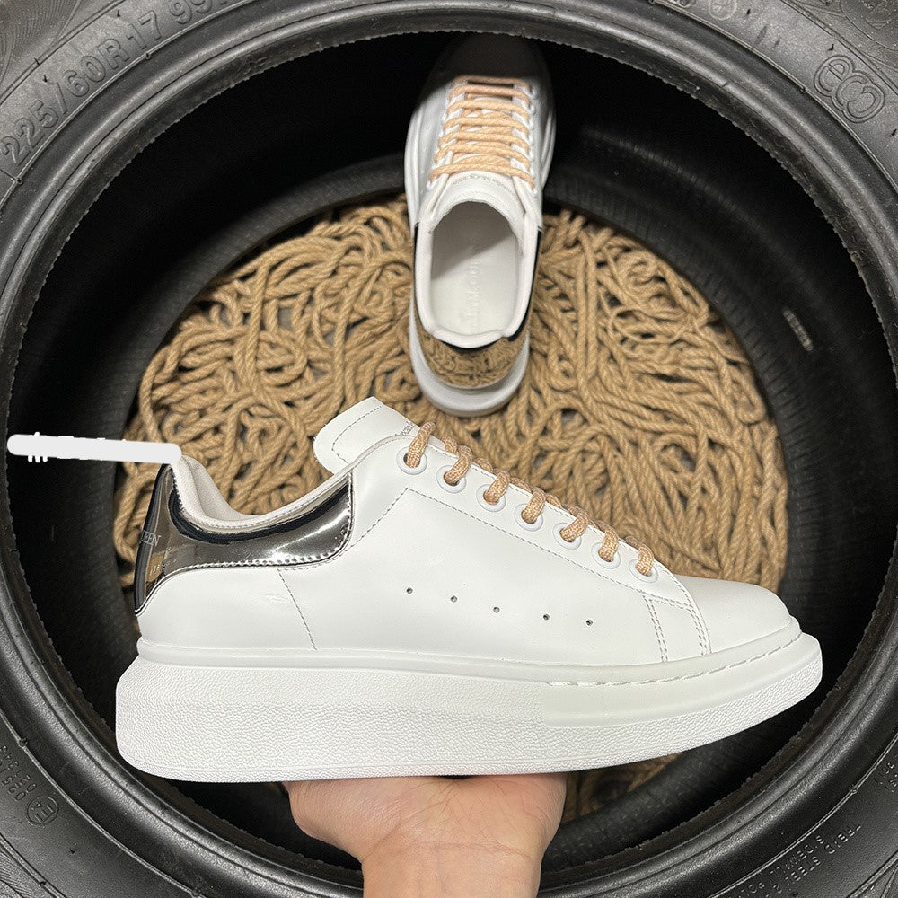 Alexander McQueen Argintiu Pantofi sport - prezentare produs