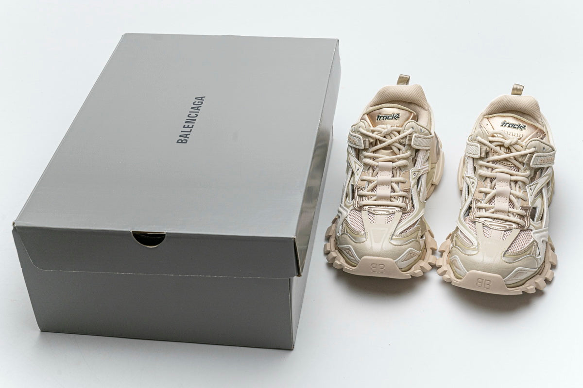 Balenciaga Track 2 0 Crem - prezentare produs