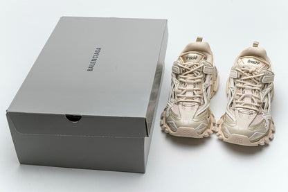 Balenciaga Track 2 0 Crem - prezentare produs