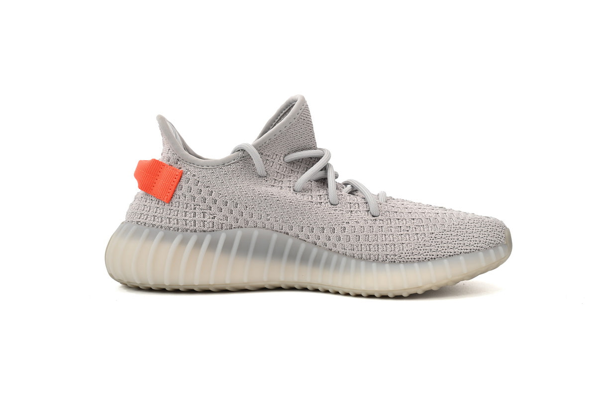 Adidas Yeezy Yeezy 350 V2 Tail Light - prezentare produs