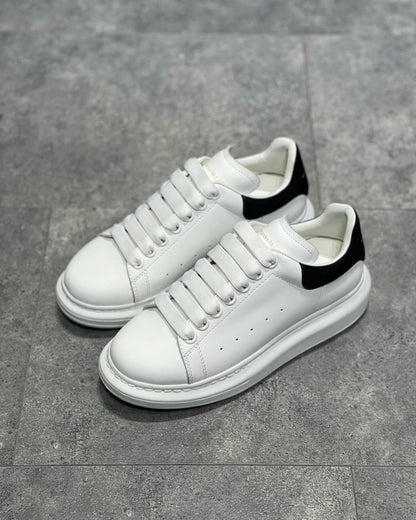 Alexander McQueen Negru Velvet Pantofi sport - prezentare produs