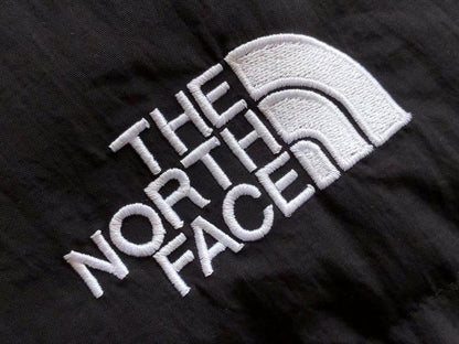The North Face Geacă Hold Fast All Storms Pass - prezentare produs
