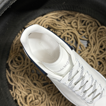 Alexander McQueen Bleumarin Albastru Piele Pantofi sport - prezentare produs