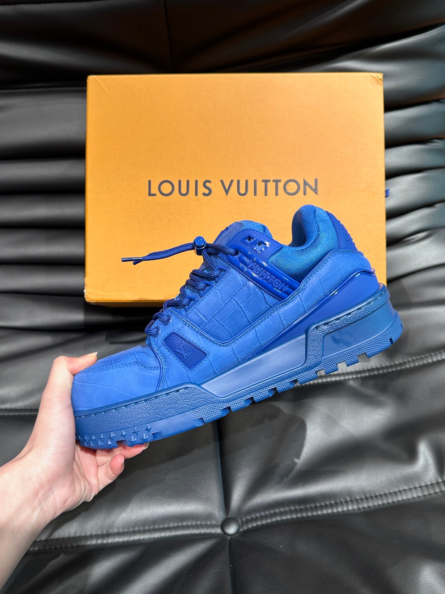 Louis Vuitton LV Trainers Maxi Albastru - prezentare produs