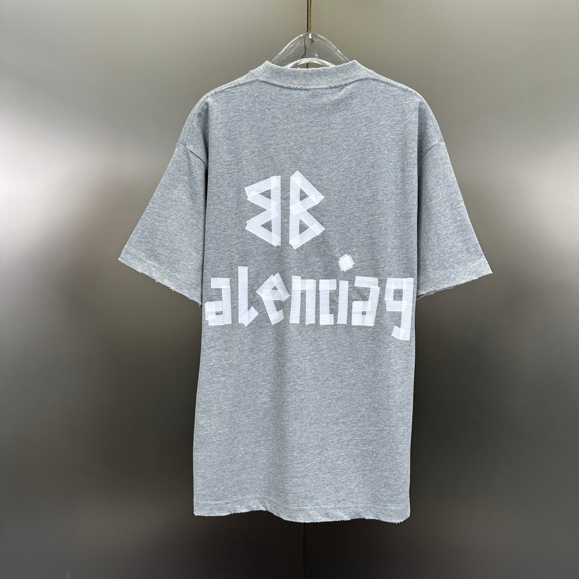 Balenciaga T Cămașă Exclusive - prezentare produs
