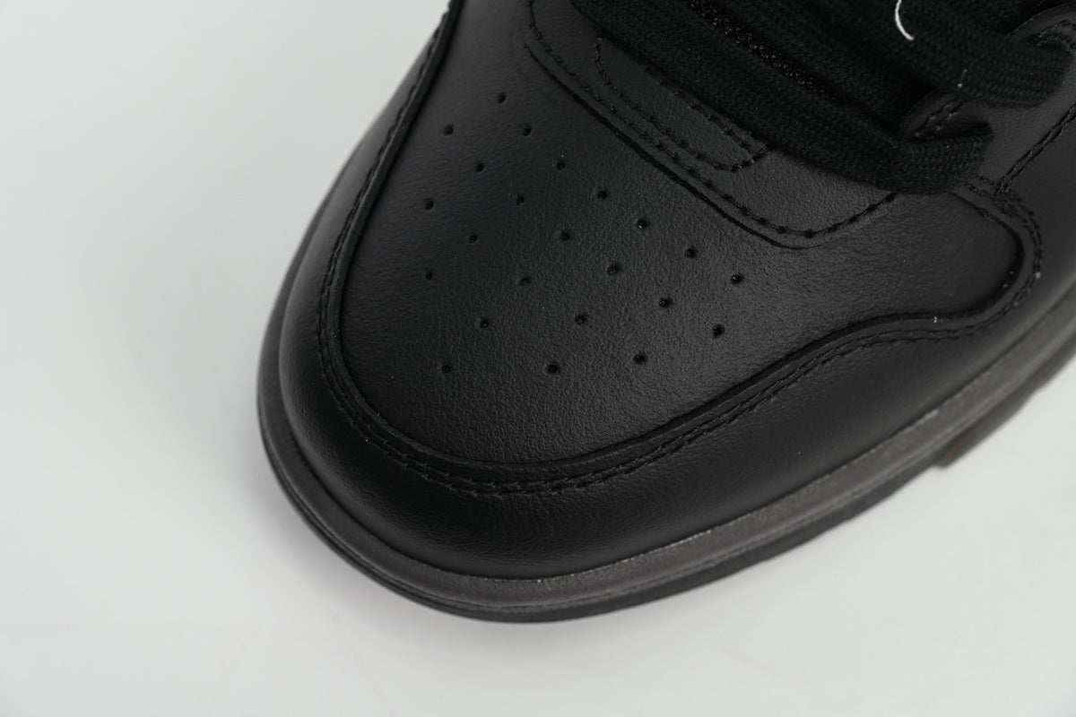 Off-White Out Of Office Negru And Alb Tail - prezentare produs