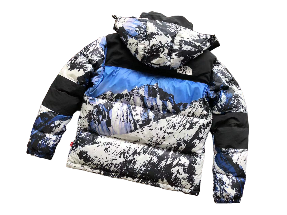 The North Face X Supreme Geacă - prezentare produs