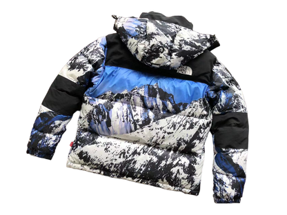 The North Face X Supreme Geacă - prezentare produs