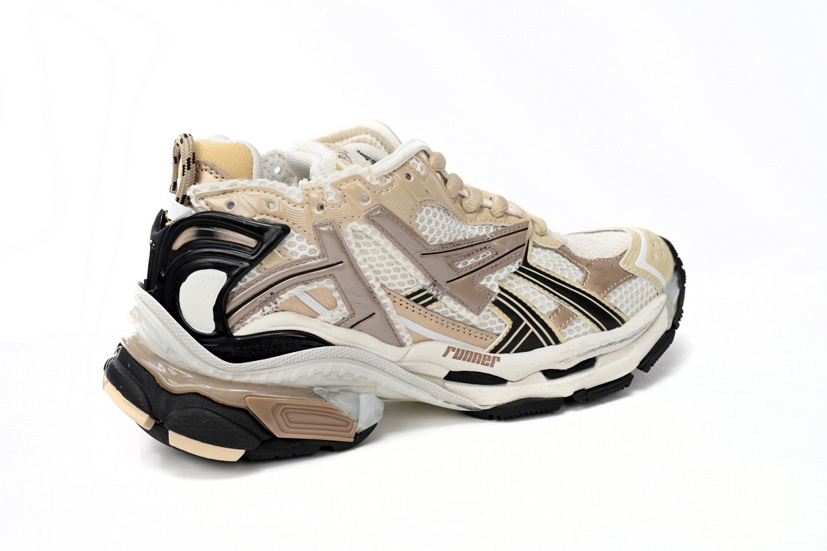 Balenciaga Runner Crem - prezentare produs
