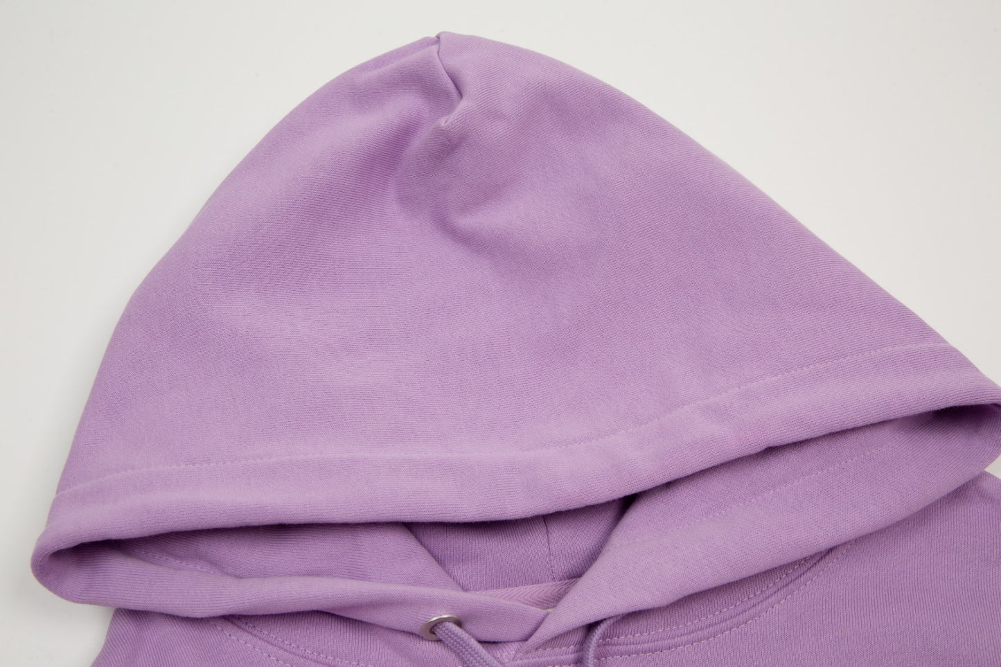 Ami Paris Hanorac Violet - prezentare produs