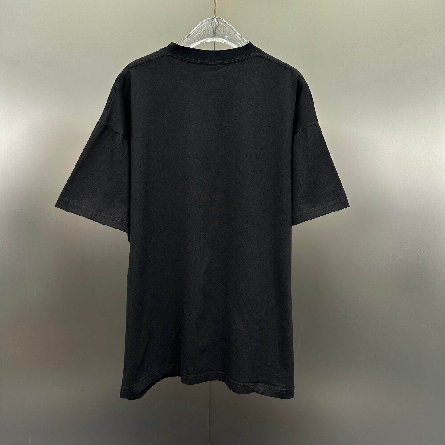 Balenciaga T Cămașă Exclusive - prezentare produs