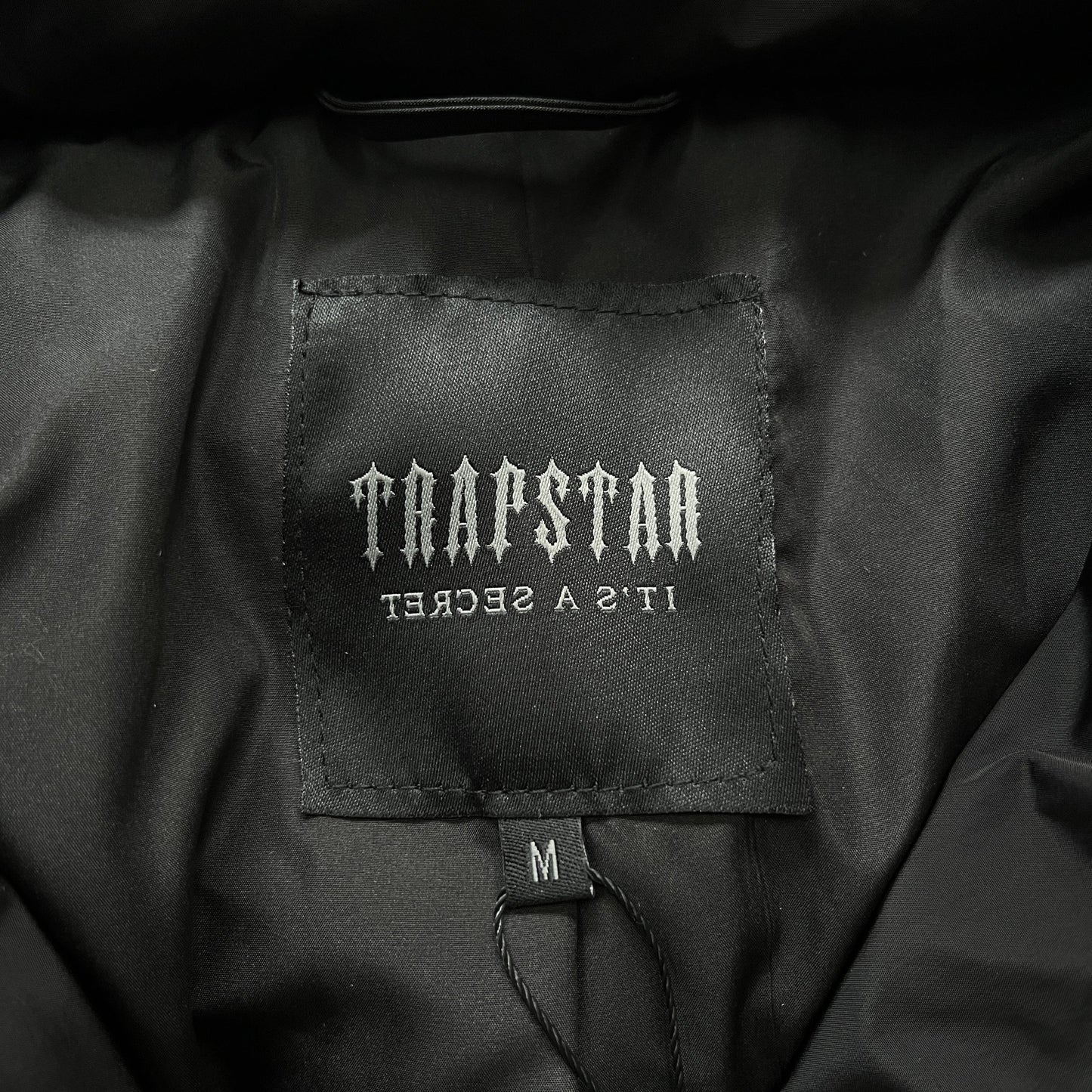 Trapstar Irongate Puffer Negru Roșu Pantofi sport - prezentare produs