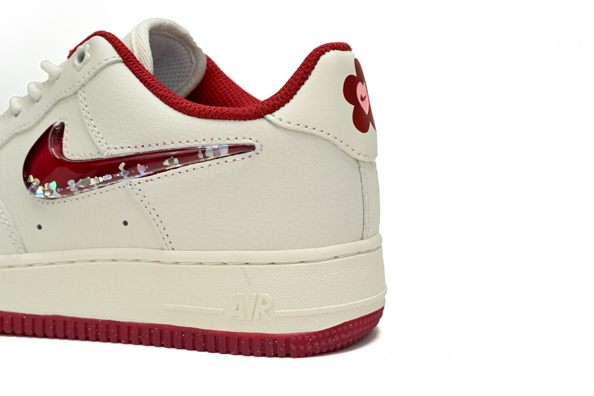 Nike Air Force Low Valentine - prezentare produs