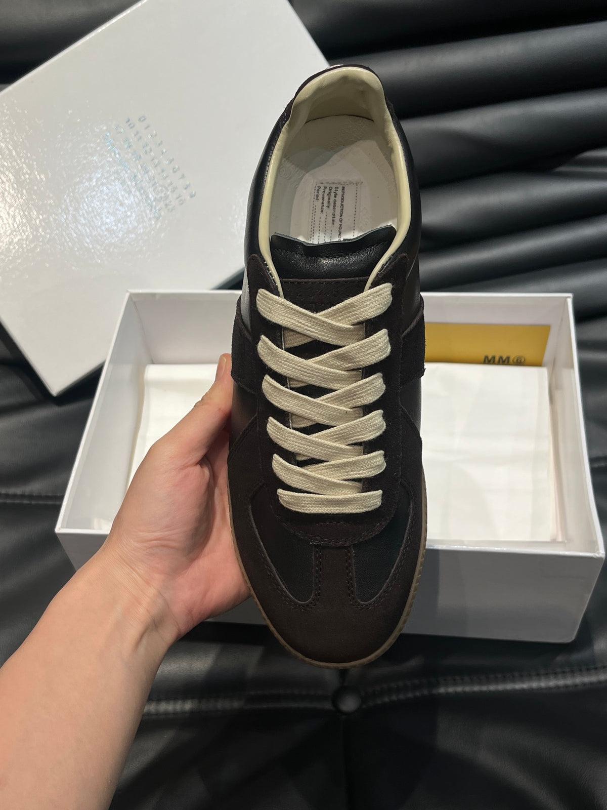 Maison Margiela Trainers Dark Maro - prezentare produs