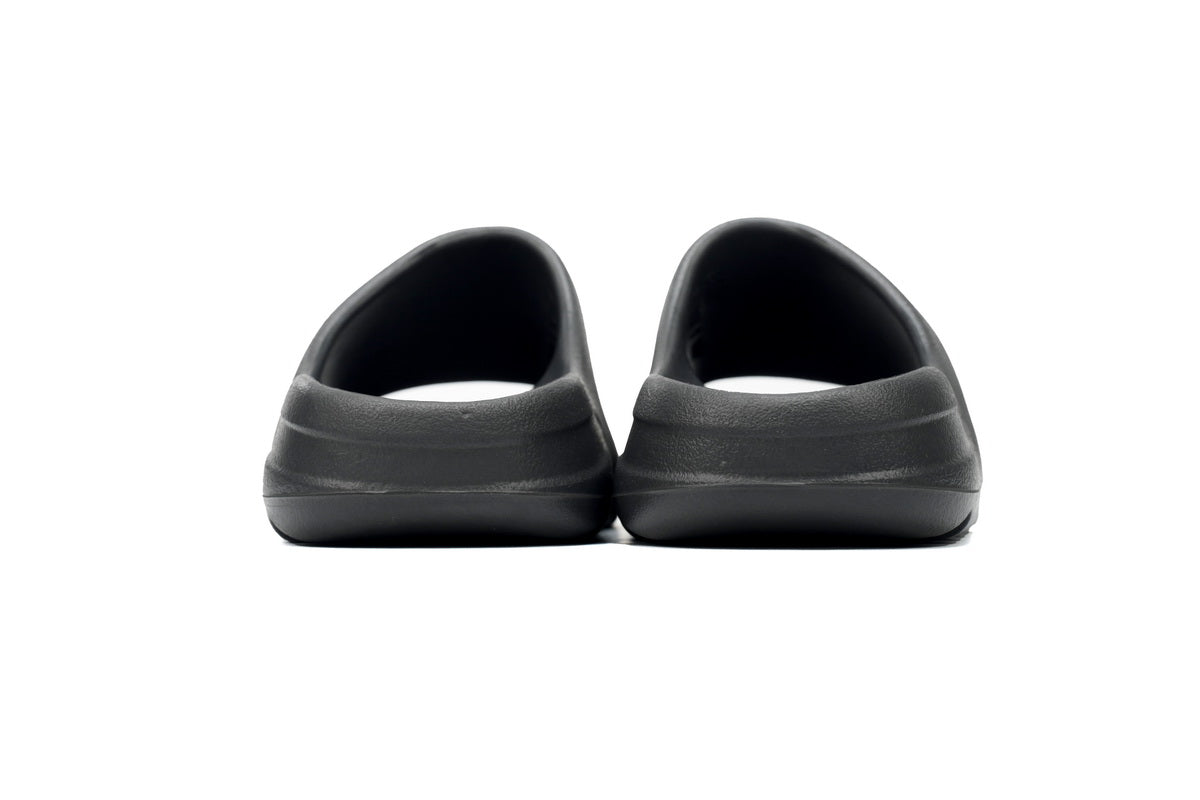 Adidas Yeezy Slapi Onyx - prezentare produs